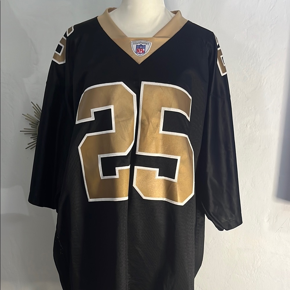 Reggie Bush Black and Gold NFL Jersey #25